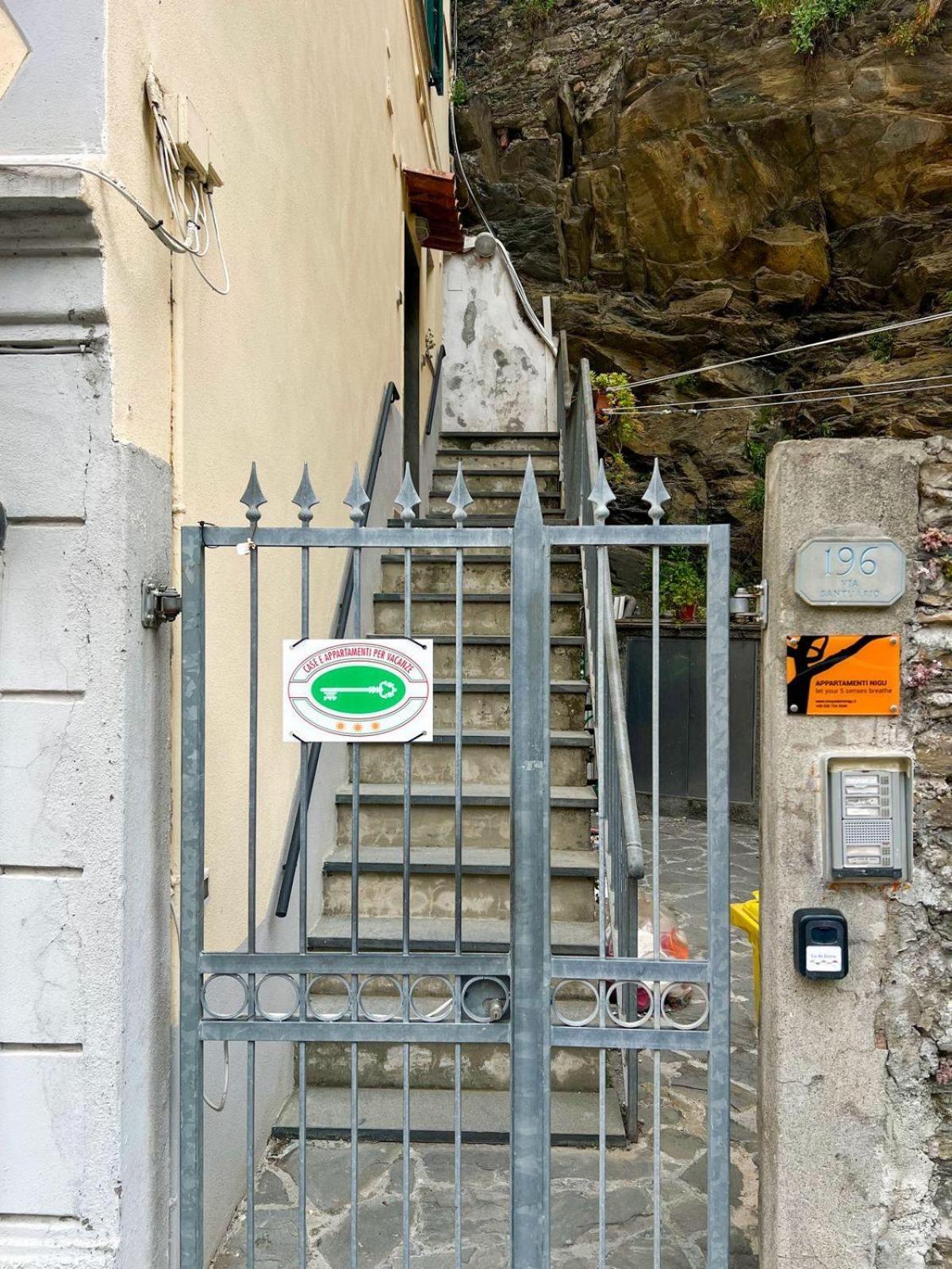 La Casa Di Adry Lägenhet Riomaggiore Exteriör bild